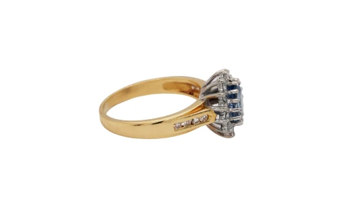 1.30ct Ceylon Sapphire & 0.28ct Diamond Halo Ring 18ct Gold 4.2g