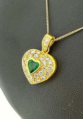 0.50ct Emerald & 1.00ct Diamond Heart Pendant 18ct Gold 6.8g