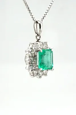 1.35ct Emerald & 0.34ct Diamond Pendant- Platinum 5.5g 17inch