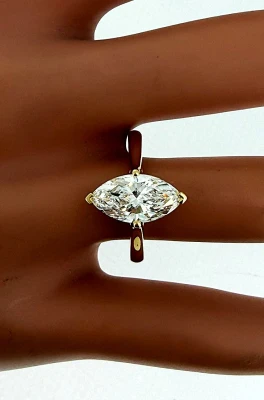 2.03ct Marquise Lab Grown Diamond & 18ct Gold Solitaire Ring 4.9g