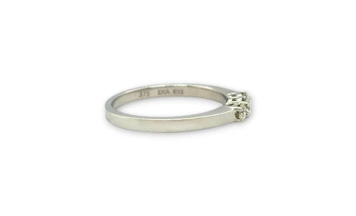 0.25ct Natural Diamond & 9ct White Gold Trilogy Ring 2.1g