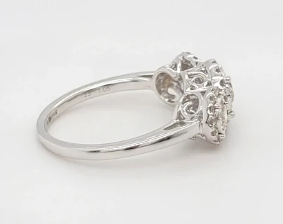 1.05ct Diamond & 9ct White Gold Halo/Trilogy Ring 3.6g N