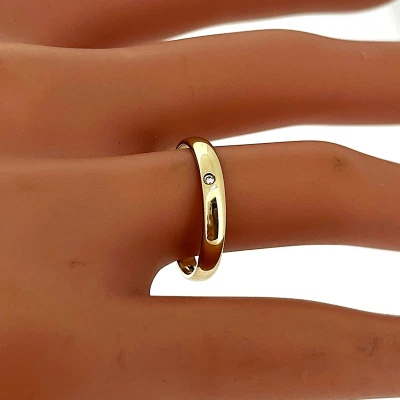 0.05ct Diamond & 9ct Gold 3mm D Shape Wedding Band 1.7g