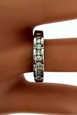 0.25ct Diamond & 9ct White Gold Eternity/Wedding Band 2.65g