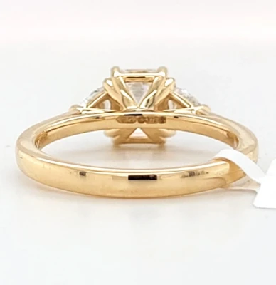 1.47ct Lab Grown Diamond & 9ct Gold Trilogy Ring 3.0g Size M