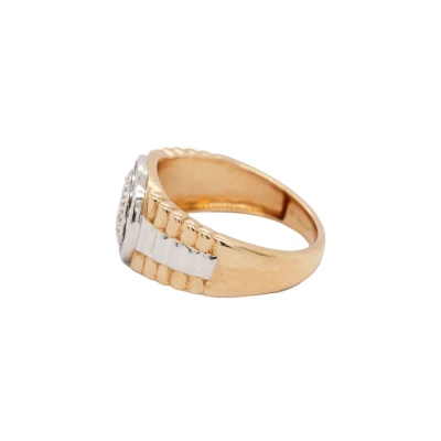 0.15ct Ruby & 0.10ct Diamond Signet Ring - 9ct Gold 5.8g