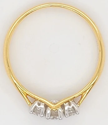 0.33ct Diamond & 18ct Gold Trilogy Ring 2.5g SIze N