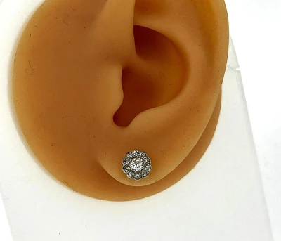 0.80ct Diamond & 18ct Gold Halo Stud Earrings 1.8g