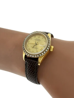 Rolex 26mm Datejust DIAMOND BEZEL ( Year 1979) 18ct Gold & Leather Model: 6917