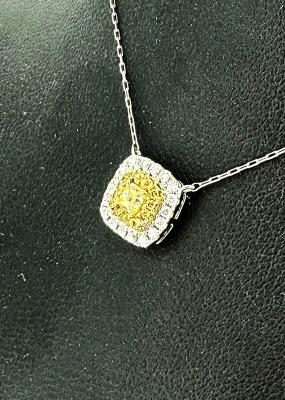0.40ct Yellow & White Diamond Pendant 18ct White Gold 1.8g 16inch