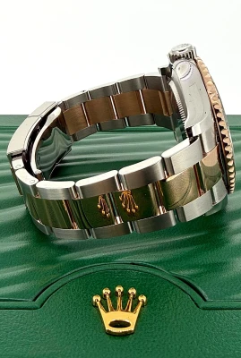 Rolex 40mm YachtMaster 18ct Gold & Stainless Steel CHOCOLATE DIAL 2022 Box & Papers UNWORN Model 126621