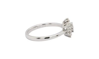 0.72ct Natural Diamond & 18ct White Gold Cluster Ring 3.45g