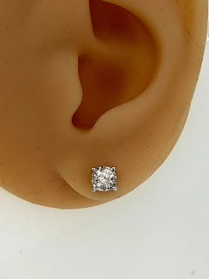 0.62ct Diamond & 18ct White Gold Solitaire Stud Earrings 1.2g