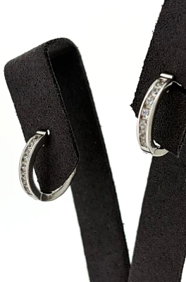 Solid Silver & Cubic Zirconia Hinged Huggies Style Hoop Earrings 3.6g ( 15.3 x 16.2 x 2.9mm )