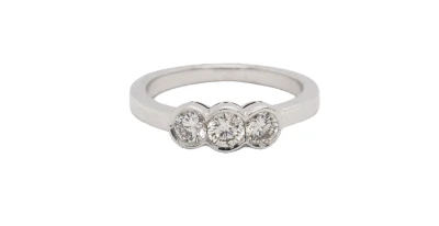 0.60ct Natural Diamond & 18ct White Gold Bevel Set Trilogy Ring 3.94g