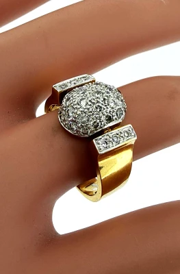 0.50ct Diamond & 18ct Gold Dress Ring 7.08g