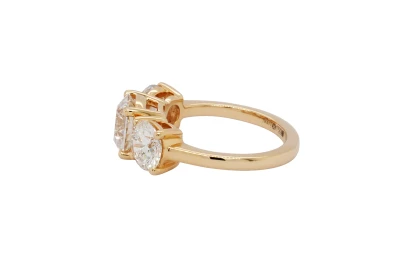 4.00ct Lab Grown Diamond & 18ct Gold Trilogy Ring 5.99g