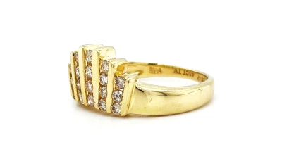 0.48ct Diamond & 14ct Gold Dress Ring 4.7g