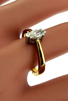 0.41ct Marquise Diamond & 18ct Gold Solitaire Ring 4.13g