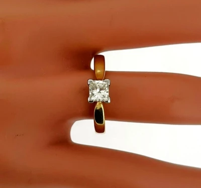 0.50ct Natural Diamond 4 claw Solitaire & 18ct Gold Solitaire 4.0g