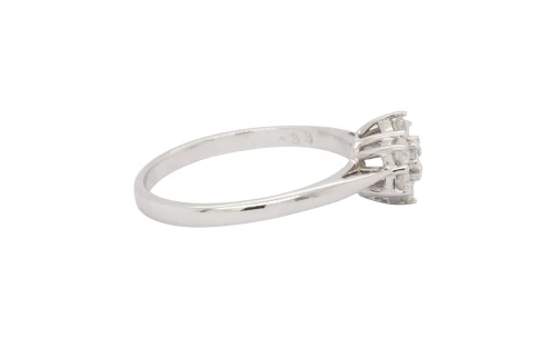 0.33ct Diamond & 9ct White Gold Cluster Ring 2.0g