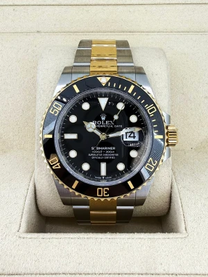 Rolex 41mm Submariner Date- 18ct Gold & Stainless Steel UNWORN 2022 Box & Papers Model: 126613LN
