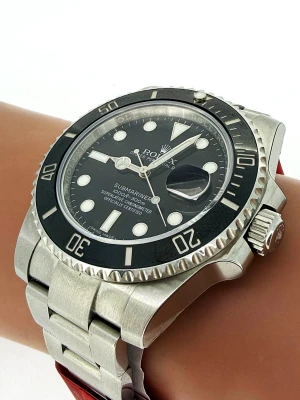 Rolex 40mm Submariner Date - Stainless Steel 2016 Box & Papers Model: 116610LN