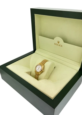 Rolex 26mm Date-Just ( Year 1983) 18ct Gold Model: 69178