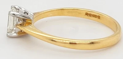 0.50ct Diamond & 18ct Gold Solitaire Ring 2.3g Size L1/2