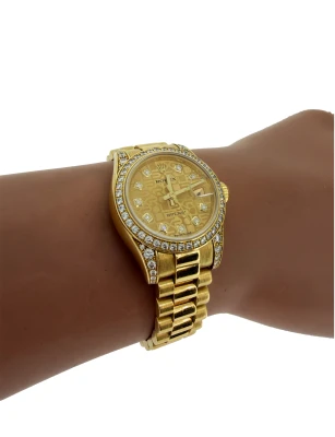 Rolex 26mm Datejust- Factory set Diamonds & 18ct Gold 2007 Box & papers Model: 179158