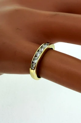 0.47ct Diamond & 18ct Gold Eternity/Wedding Band 2.5g