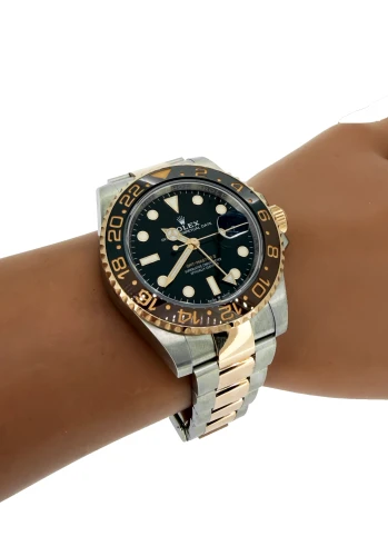 Rolex 40mm GMT Master 2 "Rootbeer" 18ct Rose Gold/Stainless Steel 2022 Box & Papers Model: 126711CHNR