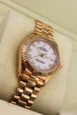 Rolex 26mm Date-Just ( Year 1983) 18ct Gold Model: 69178