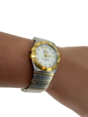 Omega Constellation 28mm - 18ct Gold & Stainless Steel- Mother of Pearl & Diamond 2019 Box & Papers