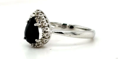 1.00ct Sapphire & 0.10ct Diamond Halo Ring- 9ct White Gold 2.57g