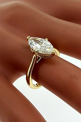 2.03ct Marquise Lab Grown Diamond & 18ct Gold Solitaire Ring 4.9g