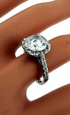 3.41ctDiamond & Platinum Halo Solitaire Ring 6.2g