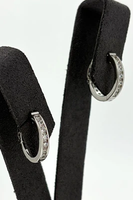 Solid Silver & Cubic Zirconia Hinged Huggies Style Hoop Earrings 3.6g ( 15.3 x 16.2 x 2.9mm )