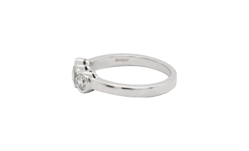 0.60ct Natural Diamond & 18ct White Gold Bevel Set Trilogy Ring 3.94g