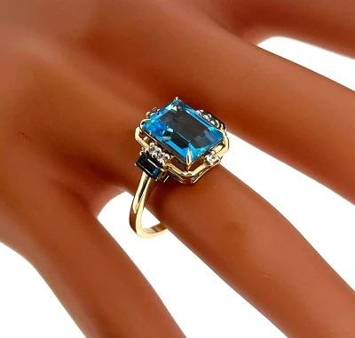 6.00ct Topaz & 9ct Gold Dress Ring 3.7g
