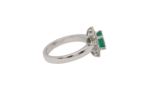 1.27ct Emerald & 0.64ct Diamond Halo Ring - 18ct White Gold 6.24g
