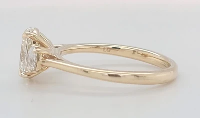 1.66ct Lab Grown Diamond & 9ct Gold Trilogy Ring 2.8g Size M