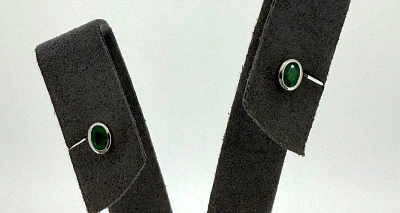 0.20ct Emerald & 9ct White Gold Stud Earrings 0.8g