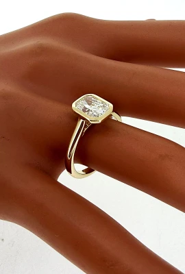 1.51ct Lab Grown Diamond & 9ct Gold Solitaire Ring 3.0g