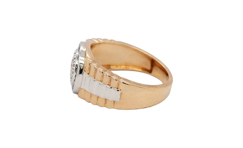0.25ct Sapphire & 0.23ct Diamonds Gents Ring - 9ct Gold 7.4g