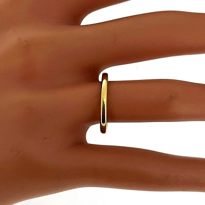 18ct Yellow Gold 2mm Traditional Court Wedding Band 2.4g