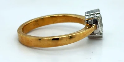 0.41ct Marquise Diamond & 18ct Gold Solitaire Ring 4.13g