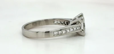 2.20ct Diamond & Platinum Solitaire Ring 4.9g