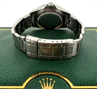 Rolex 40mm Submariner Date -Stainless Steel 2004 Box & Papers Model: 16610