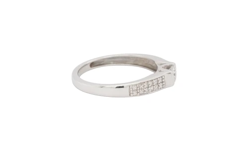 0.50ct Diamond & 18ct White Gold Solitaire Ring  2.5g
